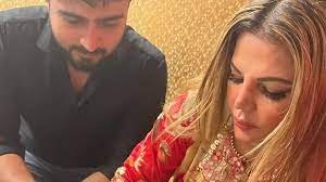 Rakhi Sawant's Ex-Husband Adil Durrani marries